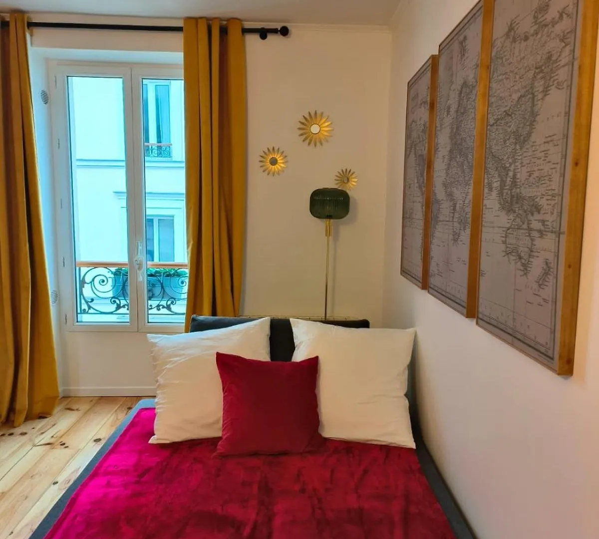 30m2 In The Heart Of Apartment Paris