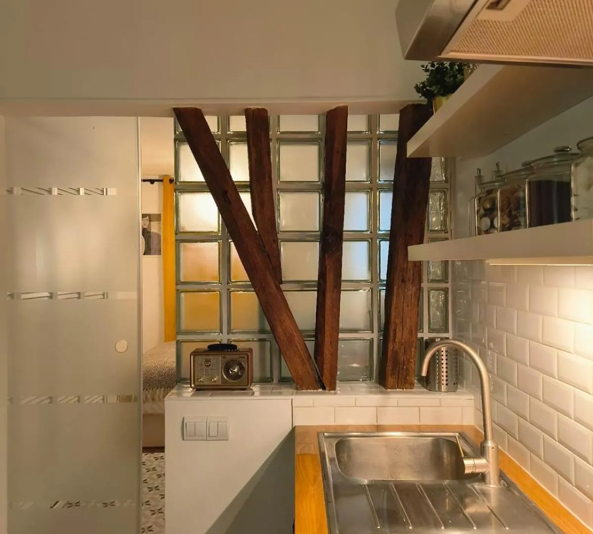 30m2 In The Heart Of Apartment Paris